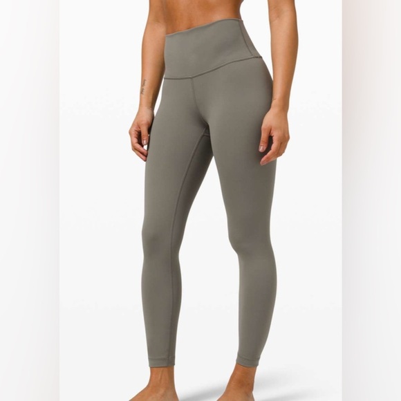 Lululemon Wunder Under High Rise Tight 25” Luxstreme Size 2 Grey Sage - Picture 2 of 7